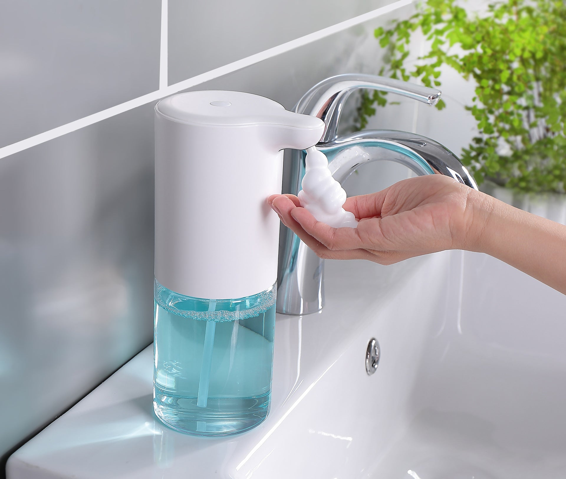 Touchless Automatic Soap Dispenser — Clean Hands, Zero Contact